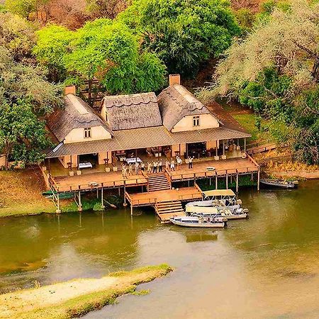 Royal Zambezi Lodge Mafuta Exterior photo