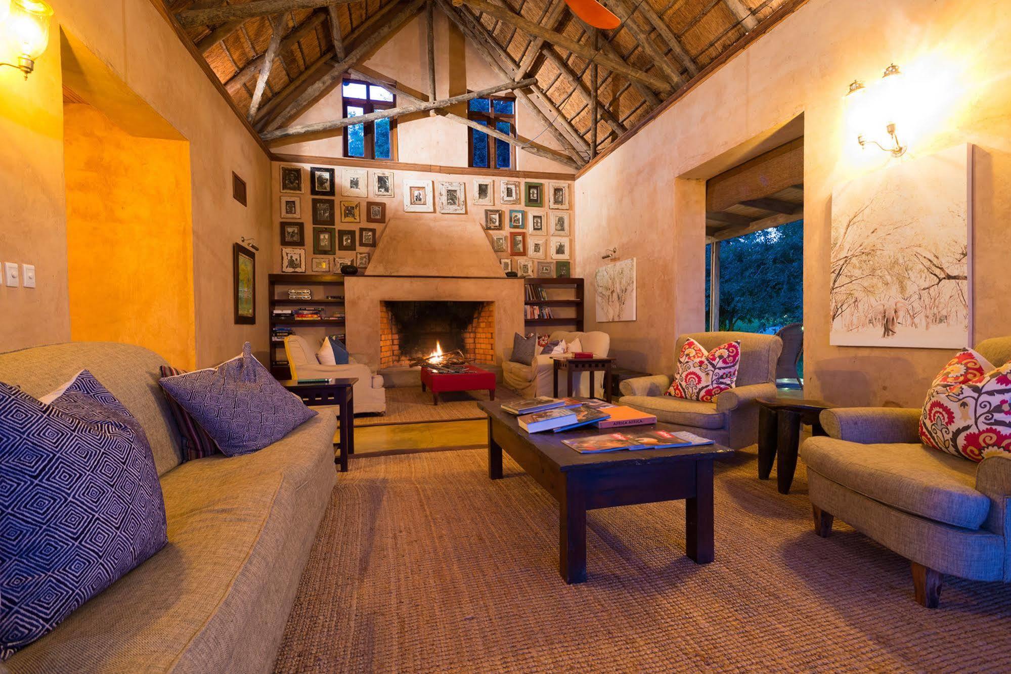 Royal Zambezi Lodge Mafuta Exterior photo