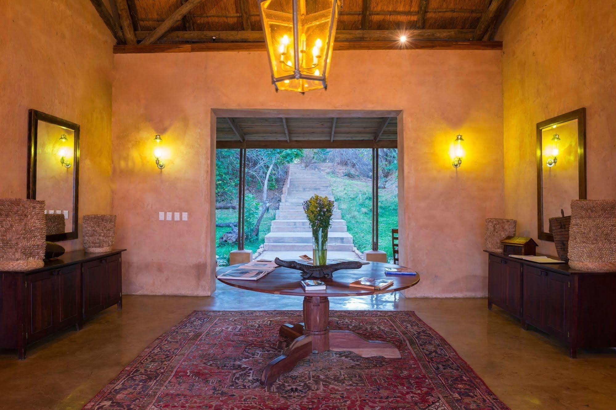 Royal Zambezi Lodge Mafuta Exterior photo