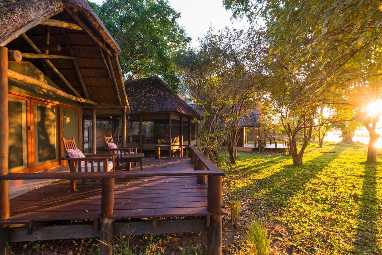Royal Zambezi Lodge Mafuta Exterior photo